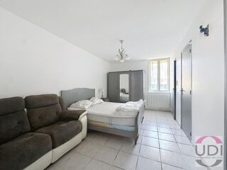  Immeuble à vendre 6 pièces 136 m²