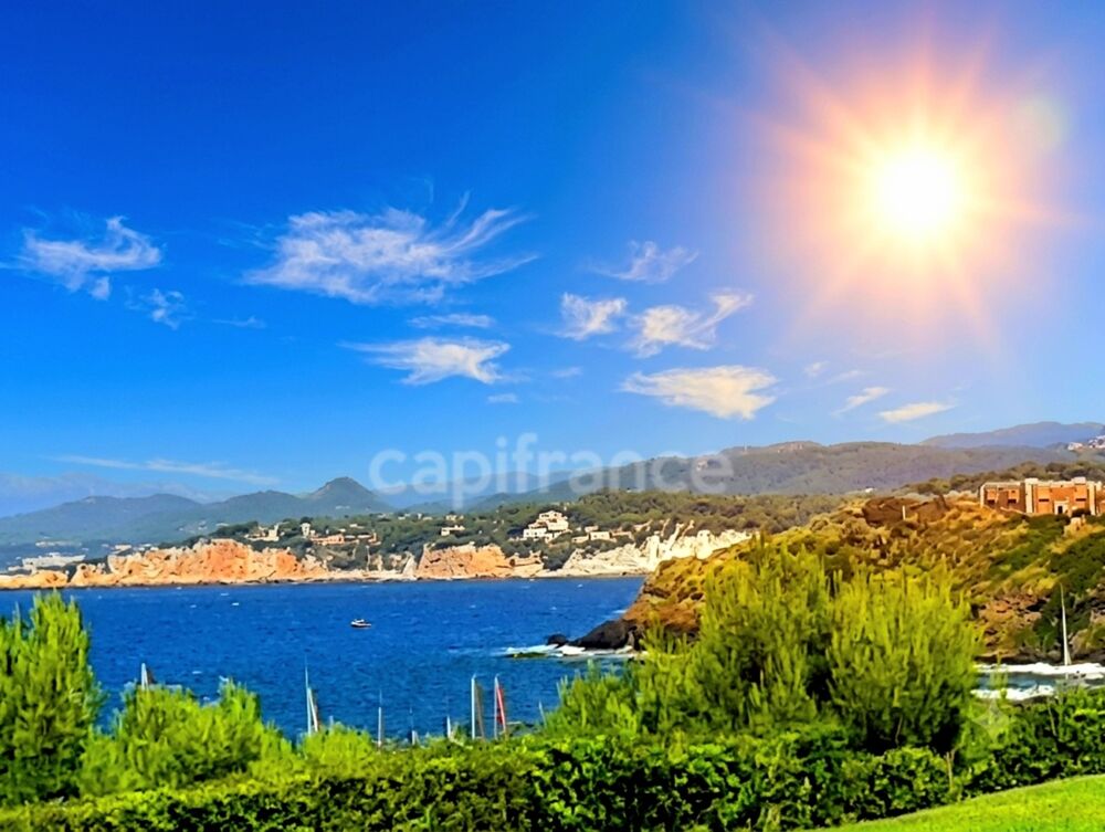 APPARTEMENT T2/T3 VUE MER + PARKING ET PISCINE à vendre SIX-FOURS-LES-PLAGES (83)