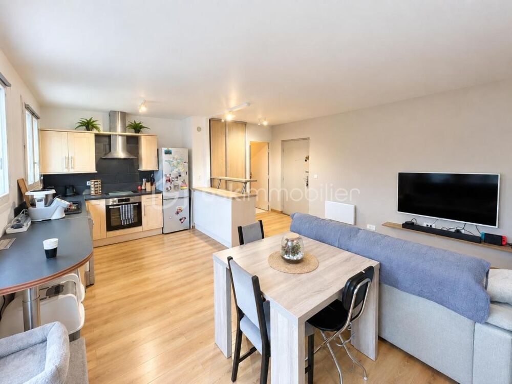 Appartement 3 pièces  Lardy Bourg (Centre-ville)