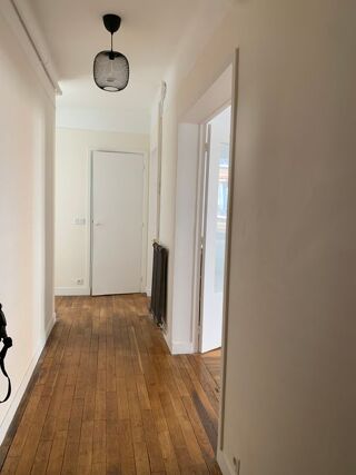  Appartement à louer 2 pièces 43 m²