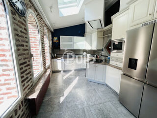  Immeuble � vendre 10 pi�ces 352 m�