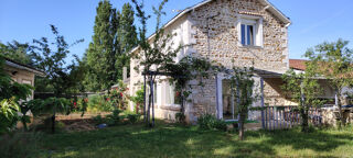 Maison 6 pièces 110 m² · à Sainte-Radegonde · 110 m² · 178 000 €