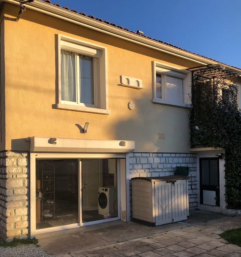 Gond Pontouvre. Maison 121 m² avec garage et dépendances