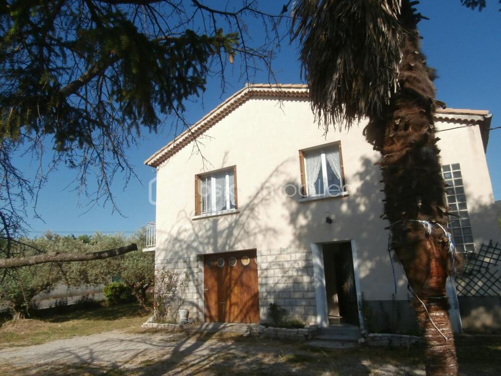 Maison 6 pièces 135 m² · à Volx · 135 m² · 322 000 €