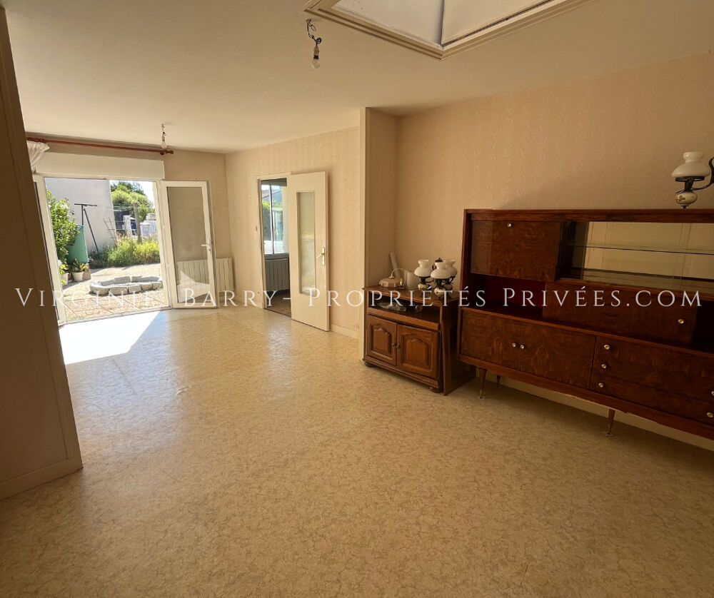 Vente Maison MAISON DE PLAIN PIED AVEC VERANDA ET EXTERIEUR Tonnay charente