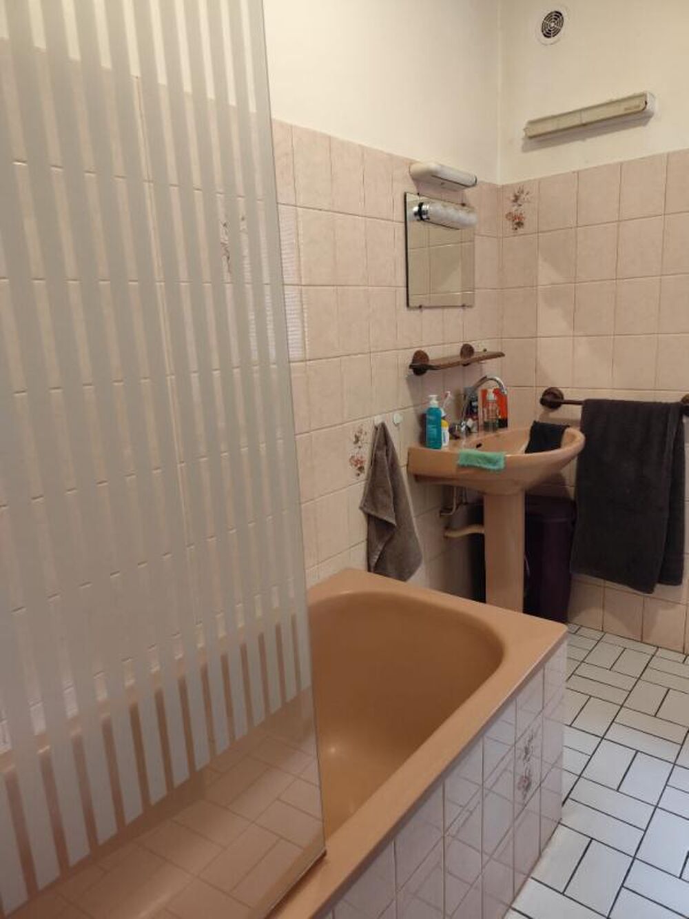 Vente Immeuble Immeuble Decazeville 10 pièce(s) 155 m2 Decazeville