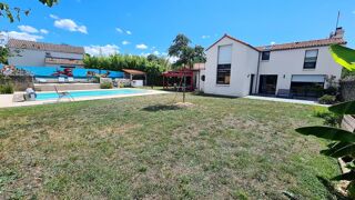  Maison à vendre 9 pièces 252 m²