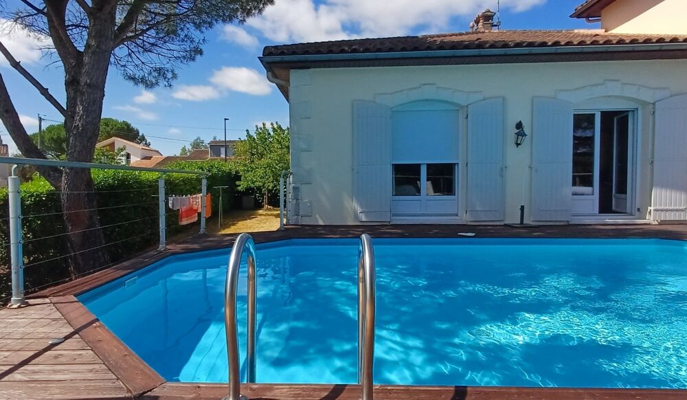 Maison à vendre 7 pièces (16) ANGOULEME Centre, 5 chambres, 2 garages, 1 piscine