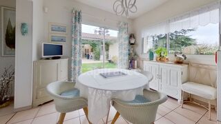  Villa � vendre 7 pi�ces 220 m�