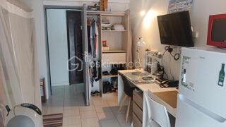  Immeuble à vendre 14 pièces 250 m²