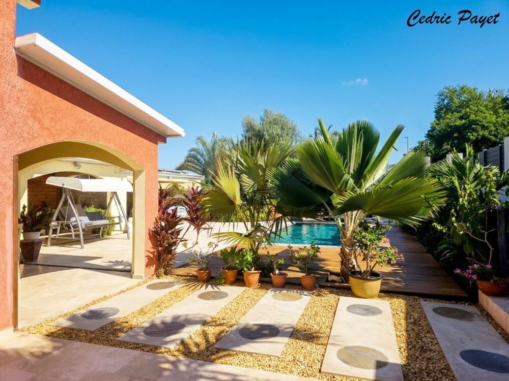 Maison à vendre F5 à L'ETANG SALE (974)