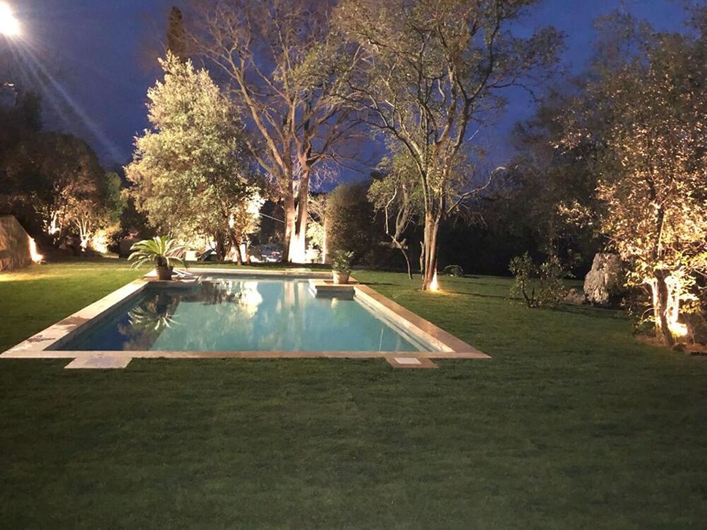 � vendre  Propri�t�/ch�teau La Ciotat (13600)