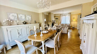  Maison � vendre 15 + pi�ces 230 m�