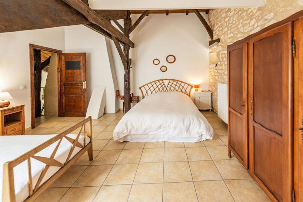 à vendre  Maison Montcuq (46800)