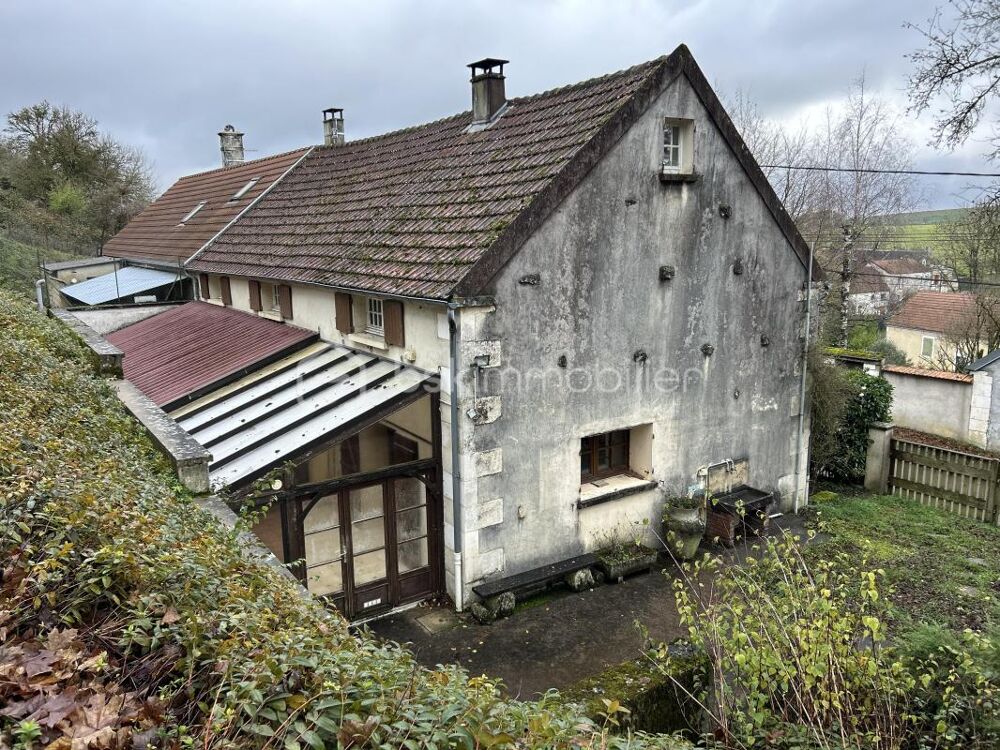 Maison 148m2 ancienne bergerie 3 335 m2 de terrain Courson les Carrières