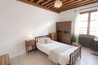  Propri�t�/ch�teau � vendre 13 pi�ces 251 m�