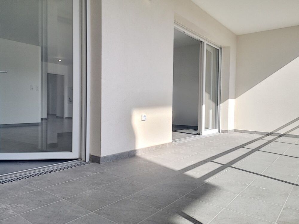 Location Appartement F4 CARRE BODICCIONE AVEC GARAGE Ajaccio