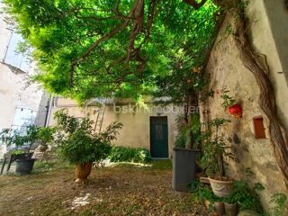  Maison � vendre 15 + pi�ces 350 m�