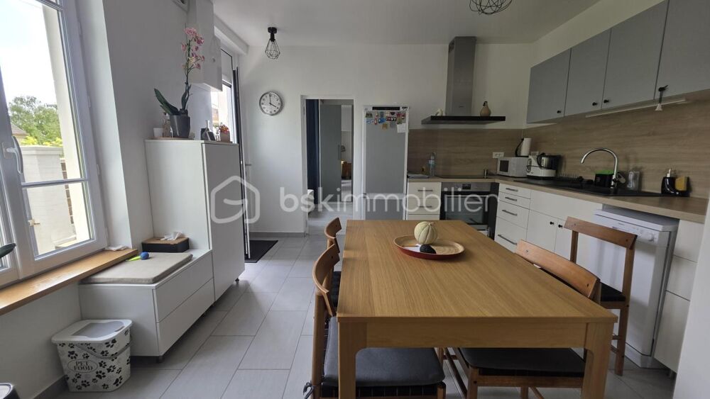 Vente Maison Maison plain-pied 50 m2 + combles - 3 chambres - cave et jardin Bruyeres le chatel