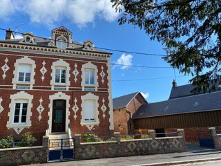  Immeuble � vendre 11 pi�ces 260 m�