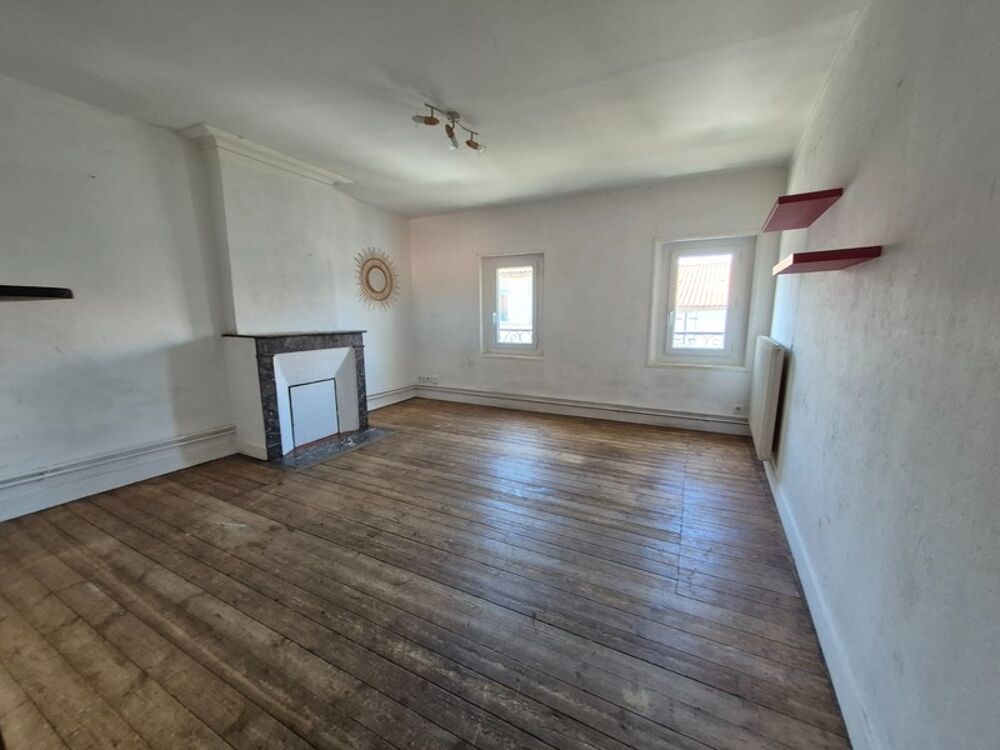 T3 Hyper-centre Rochefort  Charme de lancien  2 chambres  Idéal investissement ou 1er achat