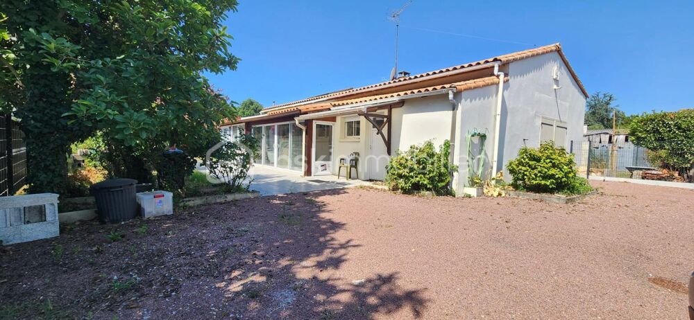 MAISON DE 94 M2, GRAND GARAGE ET TERRAIN DE 833 M2