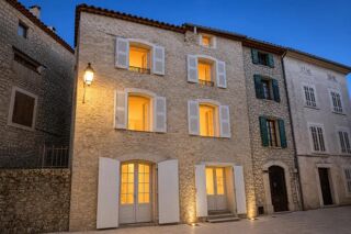  Maison à vendre 9 pièces 220 m²