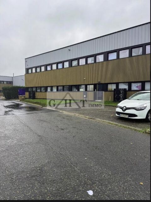 Entrep&ocirc;t Bureaux A louer Villeneuve la garenne 16000 92390 Villeneuve la garenne