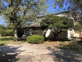  Maison � vendre 8 pi�ces 216 m�