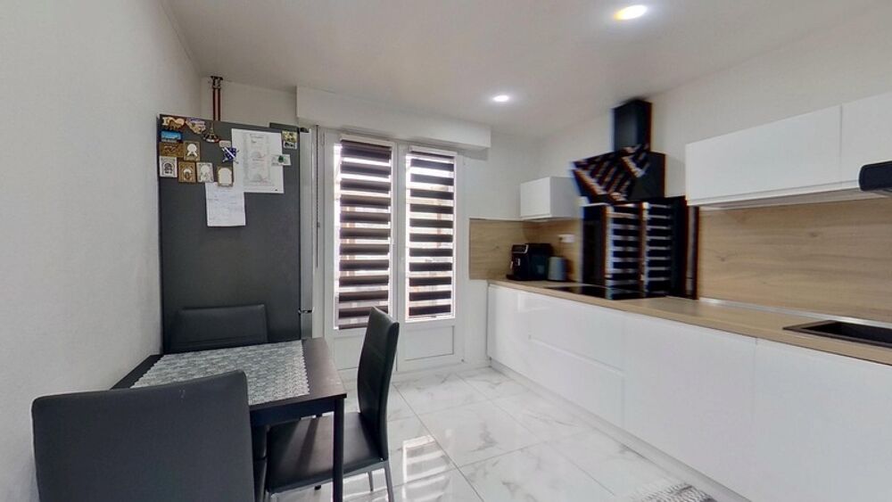 Vente Maison Maison 89 m² – 3 chambres – Véranda, jardin, 2 parkings et excellente performance énergétique Uckange