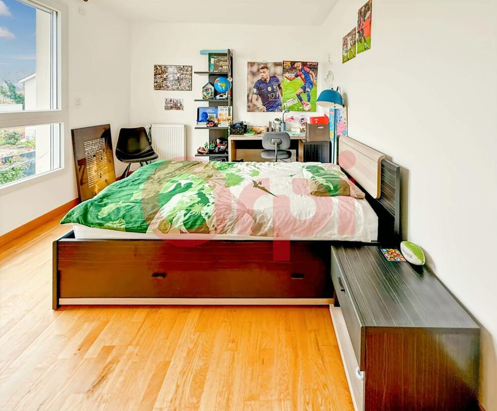 � vendre  Maison Bron (69500)