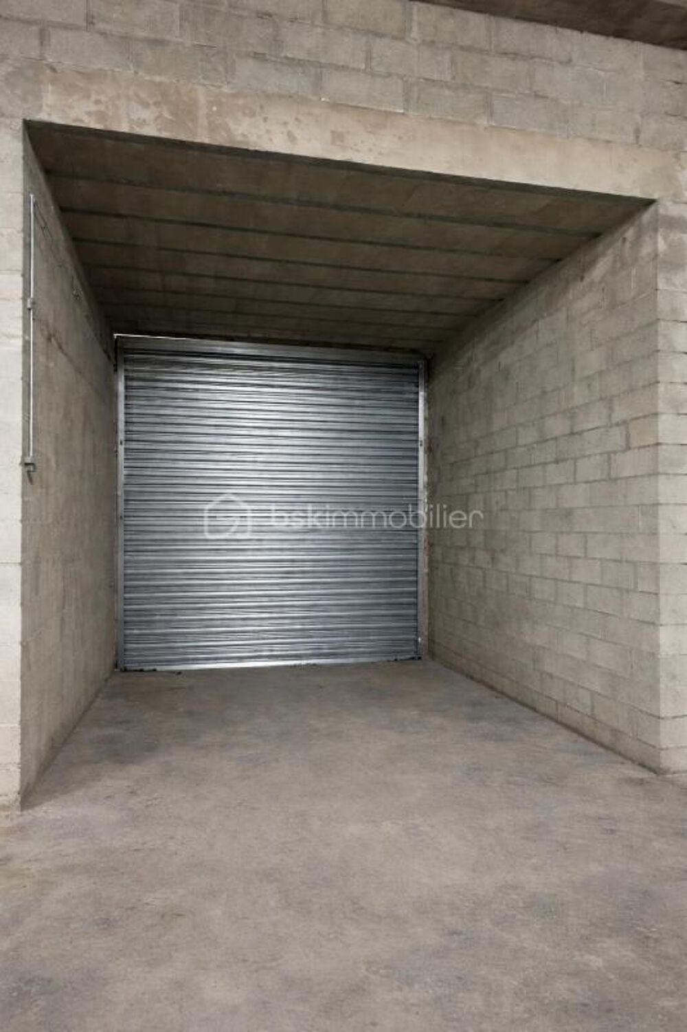  RARE À ATHIS-MONS – 640 M² – 7,15 M DE HAUTEUR – ACCÈS PL – RER C/D À 3 MIN Athis mons