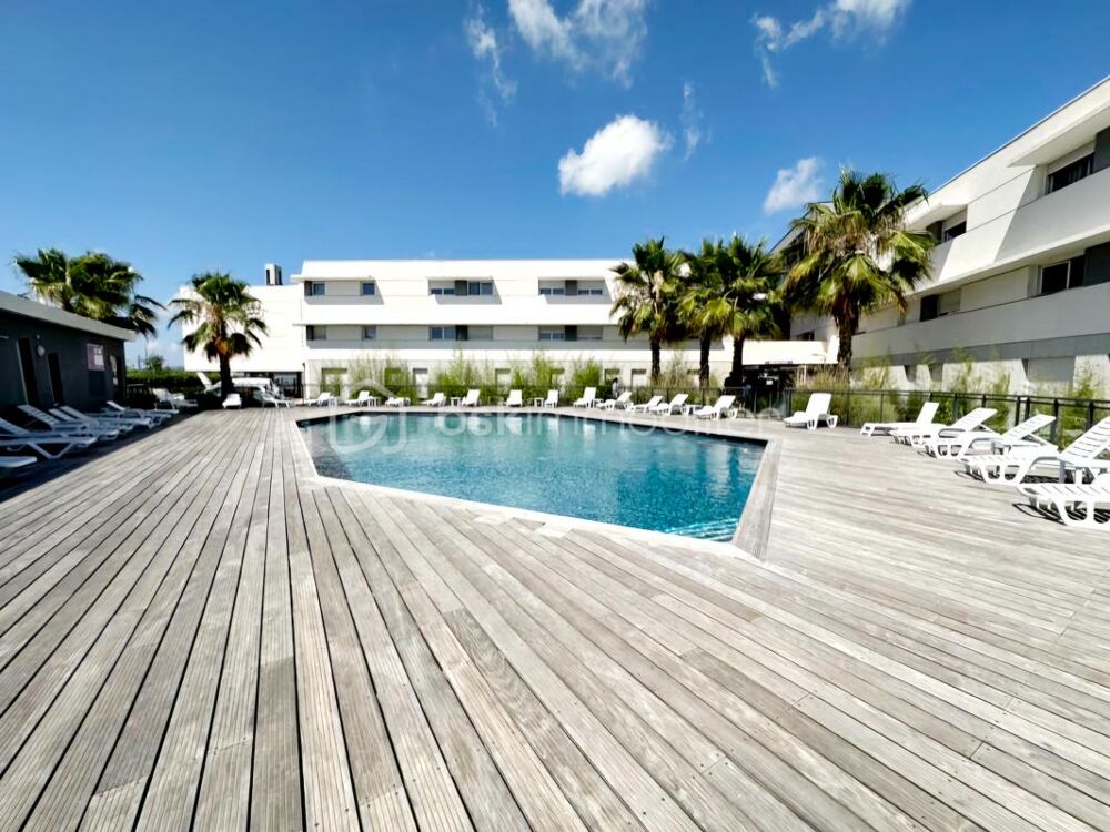EN EXCLUSIVITE - PISCINE - INVESTISSEUR