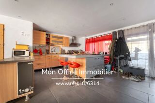  Appartement à vendre 7 pièces 164 m²