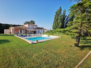  Villa  vendre 6 pices 151 m