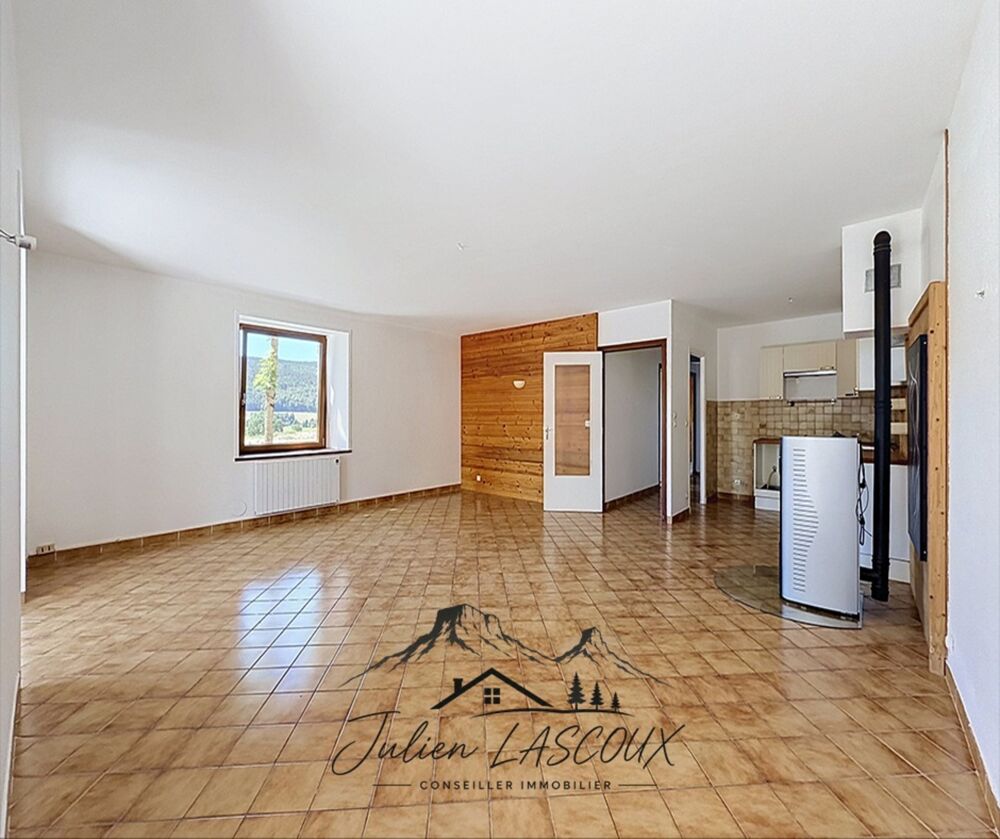 Appartement de Charme avec Terrasse à LANS EN VERCORS