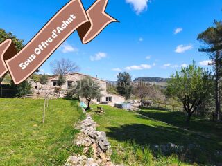  Propriété/château à vendre 4 pièces 107 m²