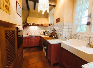  Propriété/château à vendre 10 pièces 306 m²