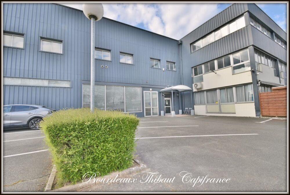   À louer a Trappes (78) – Bureaux rénovés de 135 m² – Proche A12 / Paris 
