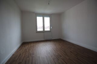  Immeuble � vendre 15 + pi�ces 360 m�