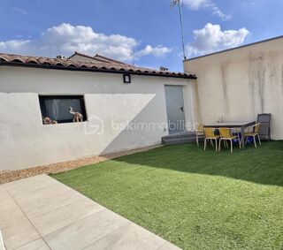 Vente Maison EN EXCLUSIVITÉ – MAISON DE VILLAGE 2023 – DÉPENDANCE – 2 STATIONNEMENTS Rognac