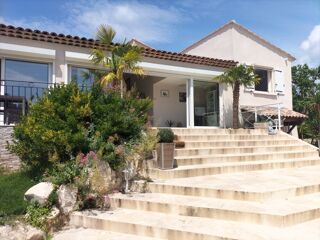  Maison  vendre 8 pices 340 m