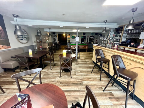   LUCON (85400) COEUR DE VILLE FONDS BAR/RESTAURANT AVEC LICENCE IV ET TRES BON BILAN SUR EMPLACEMENT N°1 