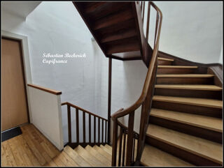  Immeuble à vendre 8 pièces 204 m²