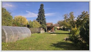  Maison  vendre 8 pices 232 m