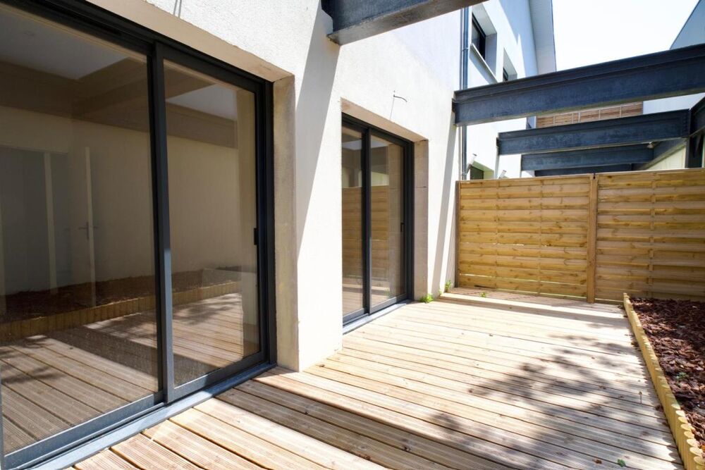 Vente Appartement BORDEAUX TONDU APPARTEMENT RENOVÉ CALME AVEC JARDINS PRIVATIFS Bordeaux