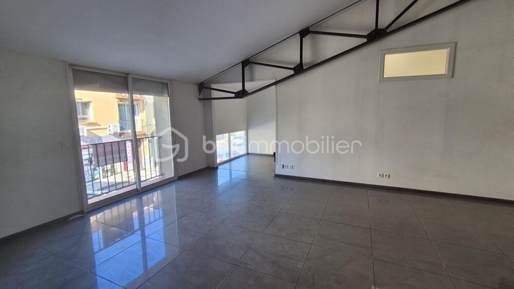 A VENDRE APPARTEMENT T3 DE 95M² A CERET - CENTRE VILLE PROCHE DE TOUS LES COMMERCES A PIED - SYNDIC BENEVOLE SANS CHARGE