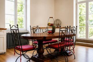  Propriété/château à vendre 10 pièces 360 m²