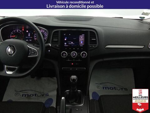 M&eacute;gane IV Berline TCe 115cv Zen 2022 occasion 10150 Lavau