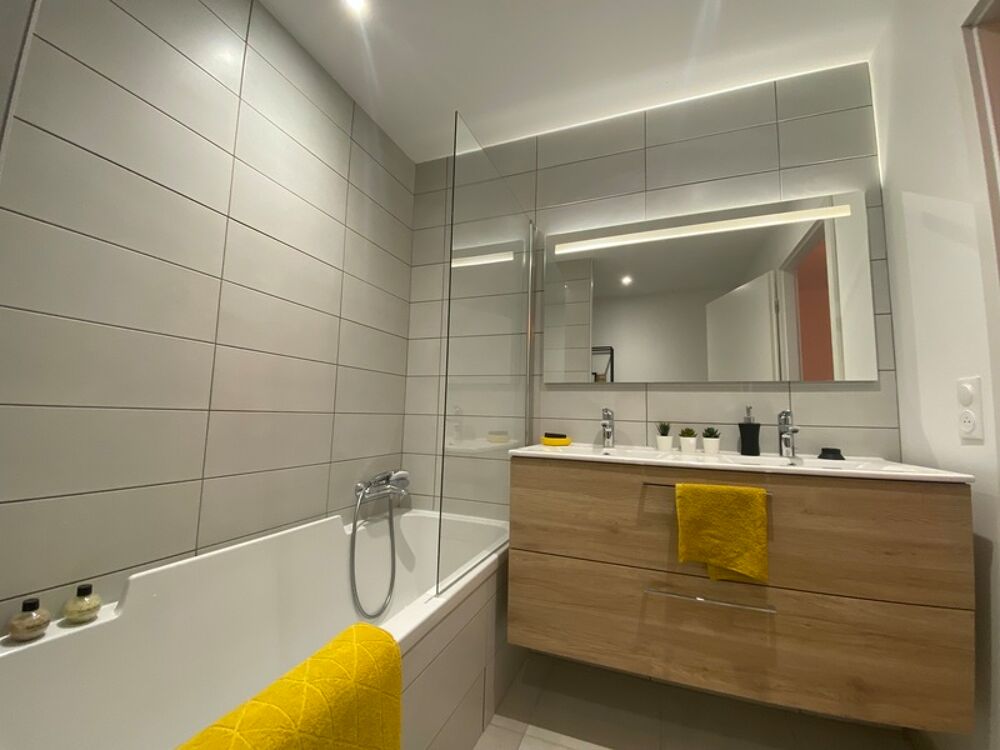 appartement à vendre 3 pièces de 69 m² BARBY (73)